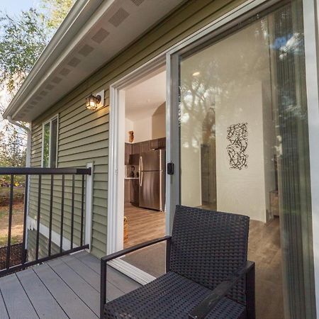 Modern And Stylish King Bed Wifi Free Parking Apartment Spokane Valley Bagian luar foto